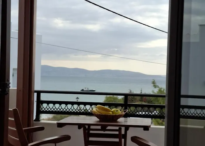 Summerfell * Αγία Άννα